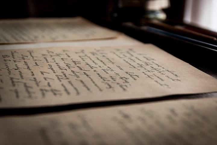 old-letters-old-letter-handwriting-51331.jpeg archive